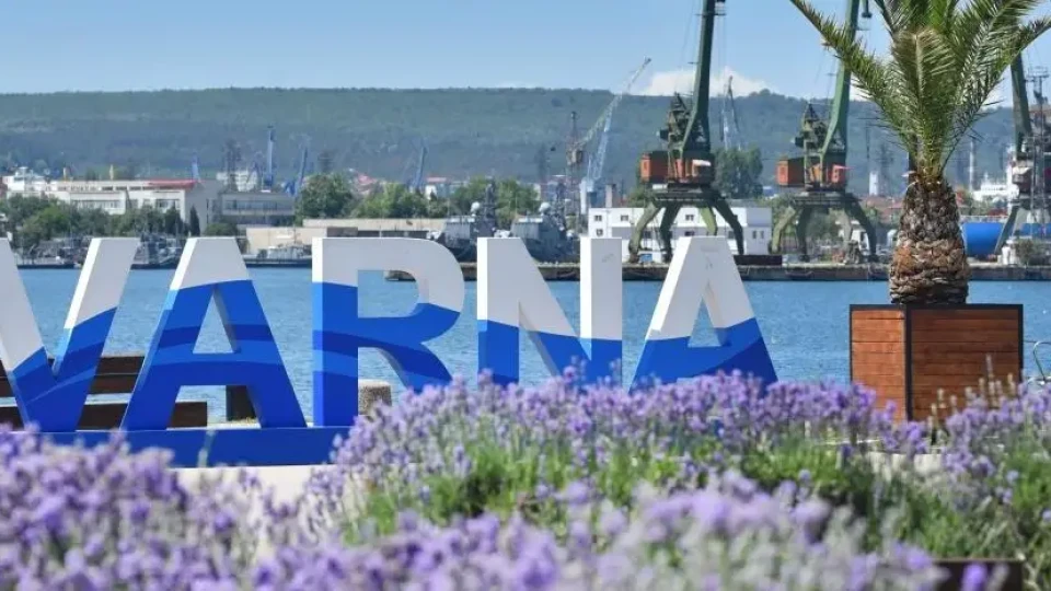 Край на спора Варна или Пловдив. Ето кой е по-голям | StandartNews.com