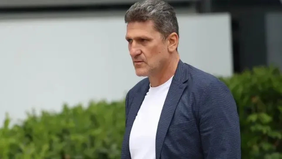 Нов скандал в ЦСКА. Посочиха левскар шеф и интригант | StandartNews.com