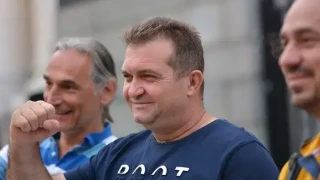 "Бойците" в акция "Кой ще ни даде пари?"