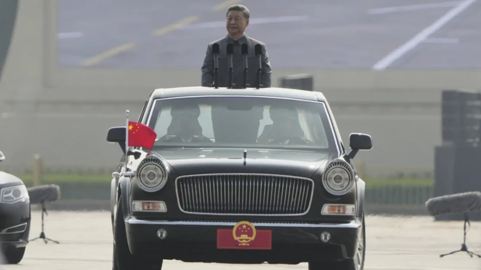 Си Цзинпин откри парада, Путин и Ким Чен-ун до него /СНИМКИ/ | StandartNews.com