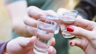 Русия спира алкохола! Драконовски мерки