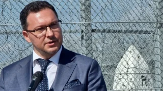 Министър Митов отсече за тол камерите и побоя в Русе
