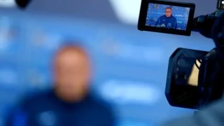 БФС с  три варианта за нов селекционер