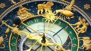 Хороскоп: Емоционален подем за телеца, лъвът с интересни срещи
