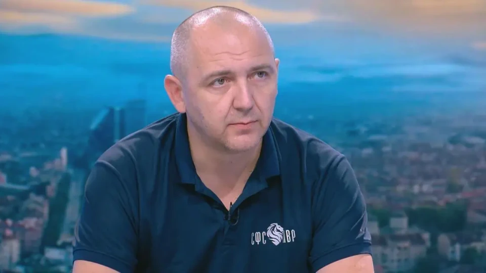 Полицаи и синдикати бранят колегите си след побоя на МВР-шефа в Русе | StandartNews.com