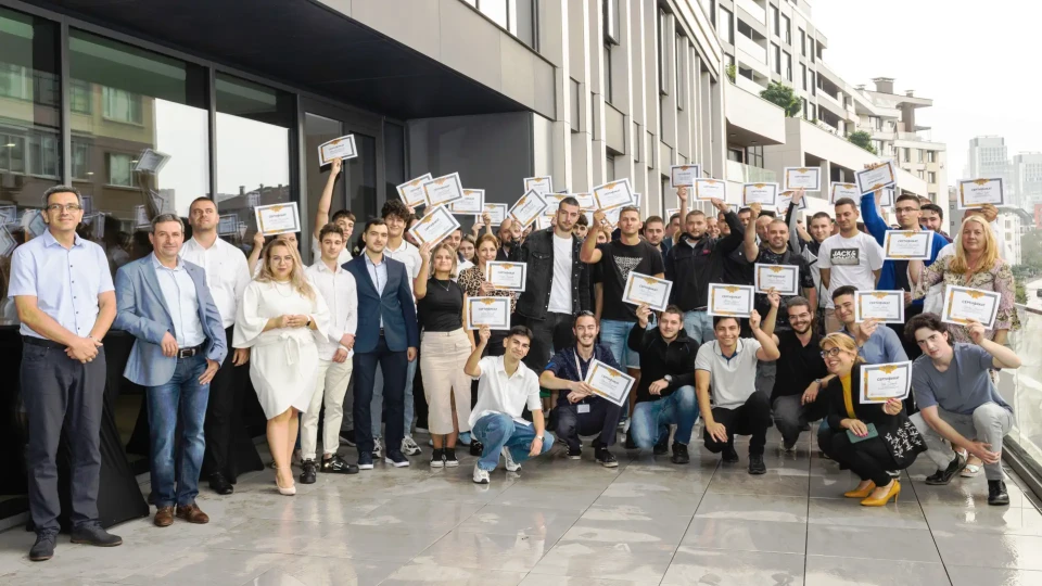 Завърши 18-ото издание на стажантската програма на Електрохолд | StandartNews.com