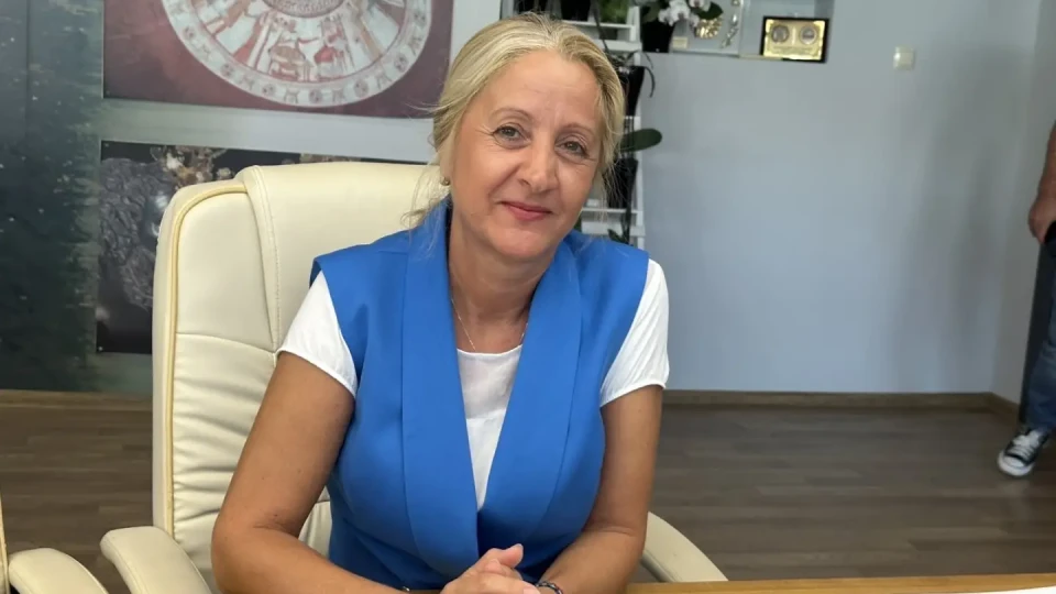 Казанлък посреща новата учебна година с обновени училища и обезпечени професионални кадри | StandartNews.com
