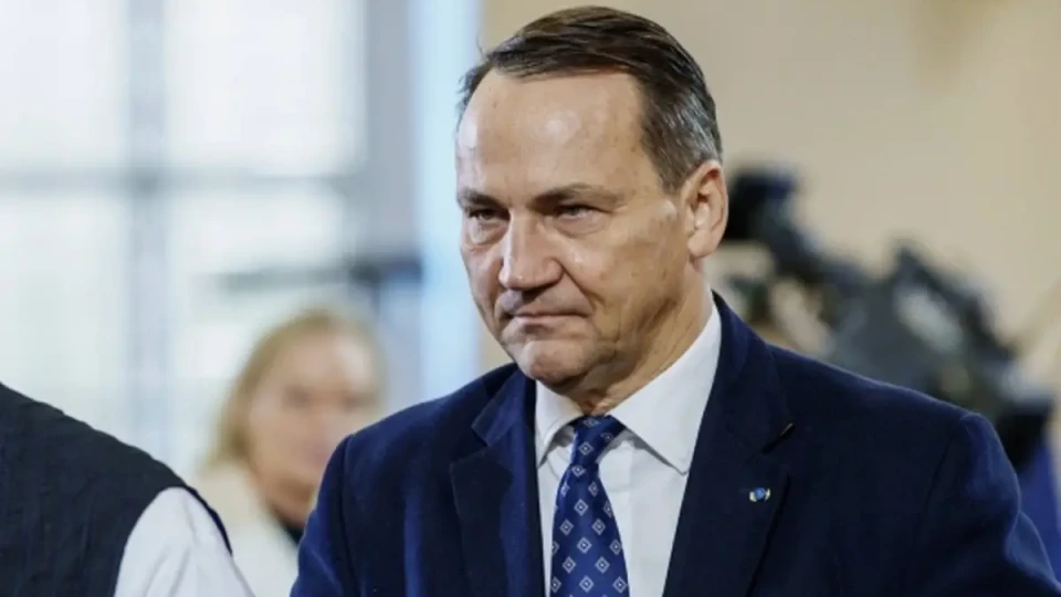 Изненада! Полша обяви откъде са долетели дроновете | StandartNews.com