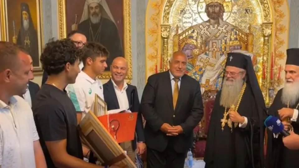 Какво каза митрополит Николай на новите любимци на България | StandartNews.com