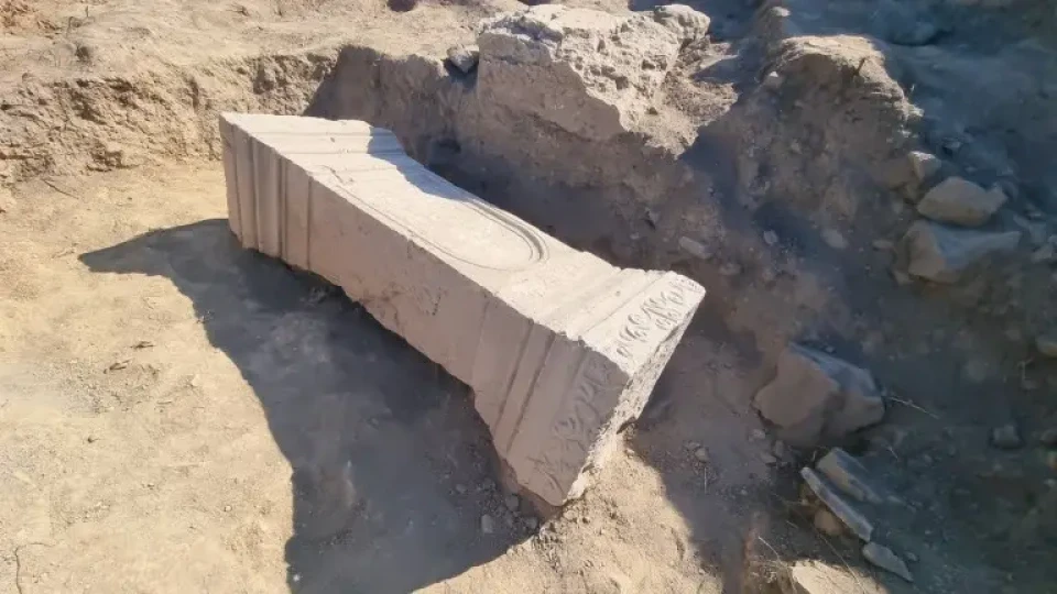 Уникално откритие преобръща историята ни! Имали сме прочута жена философ | StandartNews.com