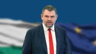 Пеевски: Страхотен успех на българските волейболисти!