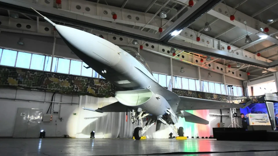 Нова драма с F-16. Проблемът | StandartNews.com