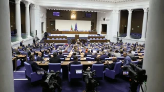 Много важен ден в парламента. Решават съдбата на спецслужбите