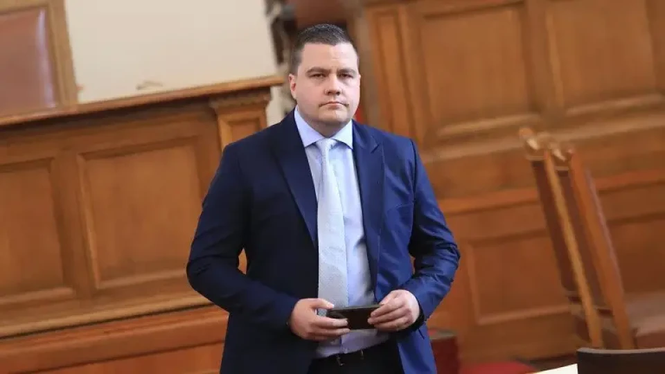 Скандалът расте! ИТН иска обяснение от Надежда Йорданова | StandartNews.com