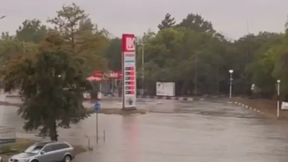 Потоп. Част от наш голям град е под вода | StandartNews.com