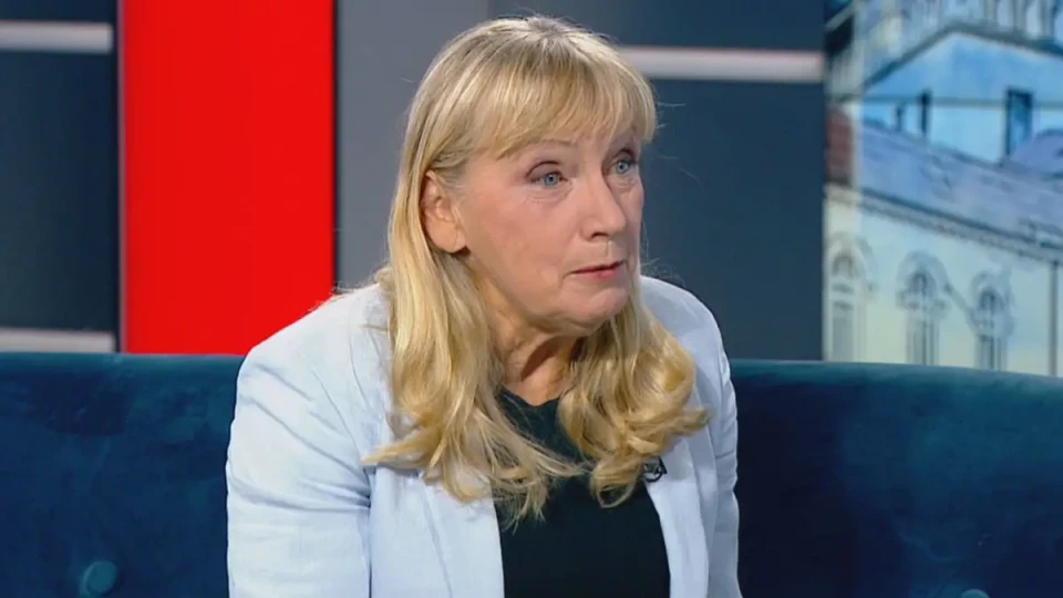 Елена Йончева: Мирният план на Тръмп е шансът, който не трябва да пропуснем | StandartNews.com